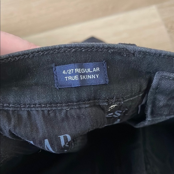GAP Black Jeans - Picture 3 of 4